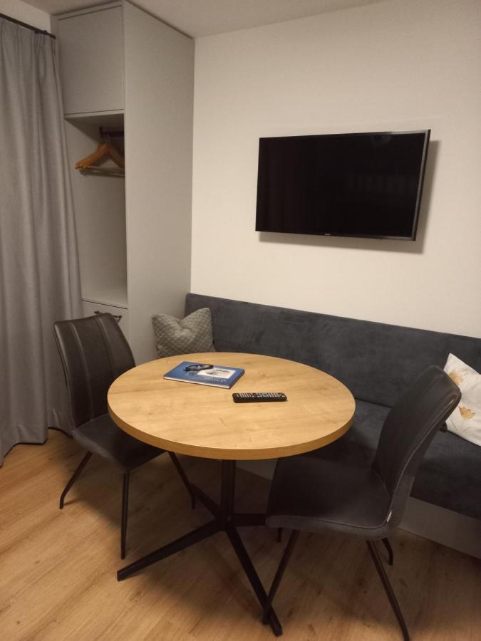 Pension Baldauf - Dorf 31 ไคลนาร์ล ภายนอก รูปภาพ